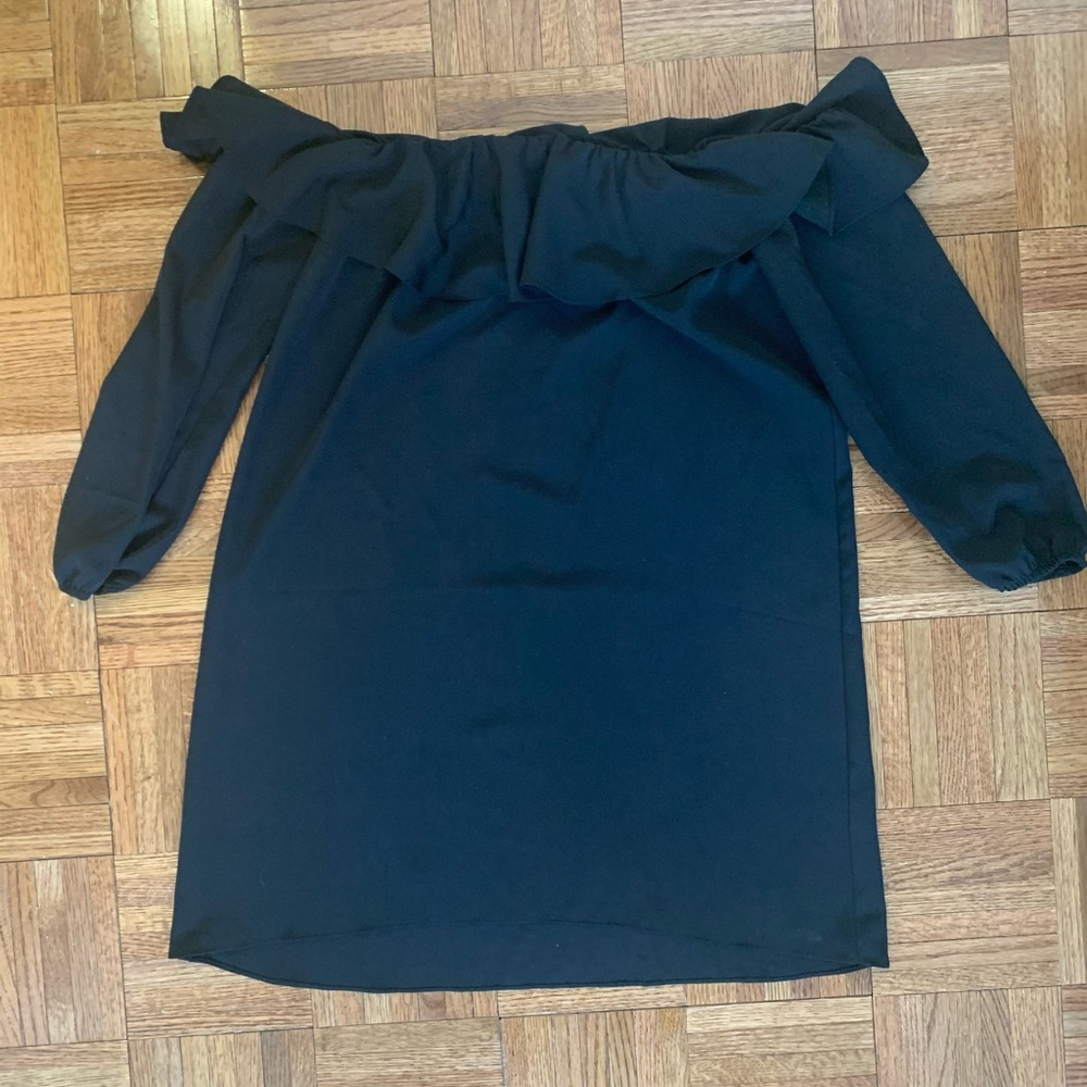 Amanda Uprichard black long sleeve strapless dress